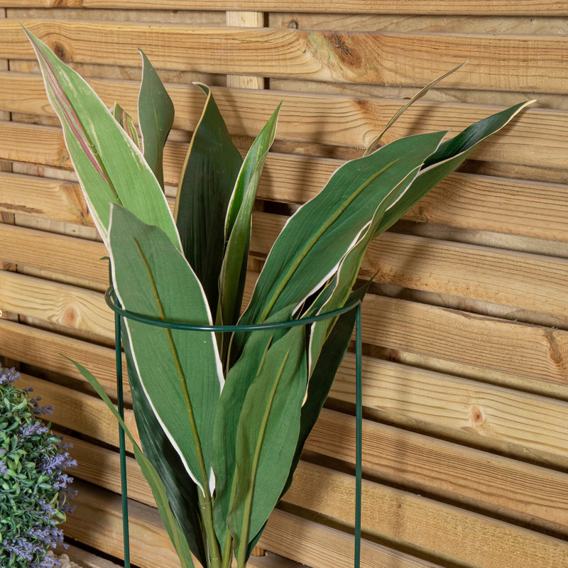 Cofield Metal Pot Planter