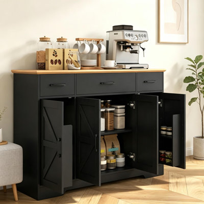 Buffet de style campagnard de 47 pouces avec charnières à fermeture douce, comprenant 3 tiroirs, des étagères réglables et des porte-épices.