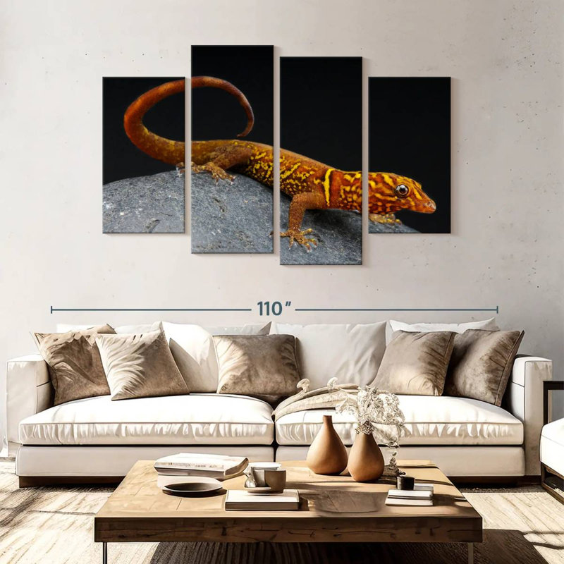 Brampt Gecko, 54" H x 84" W