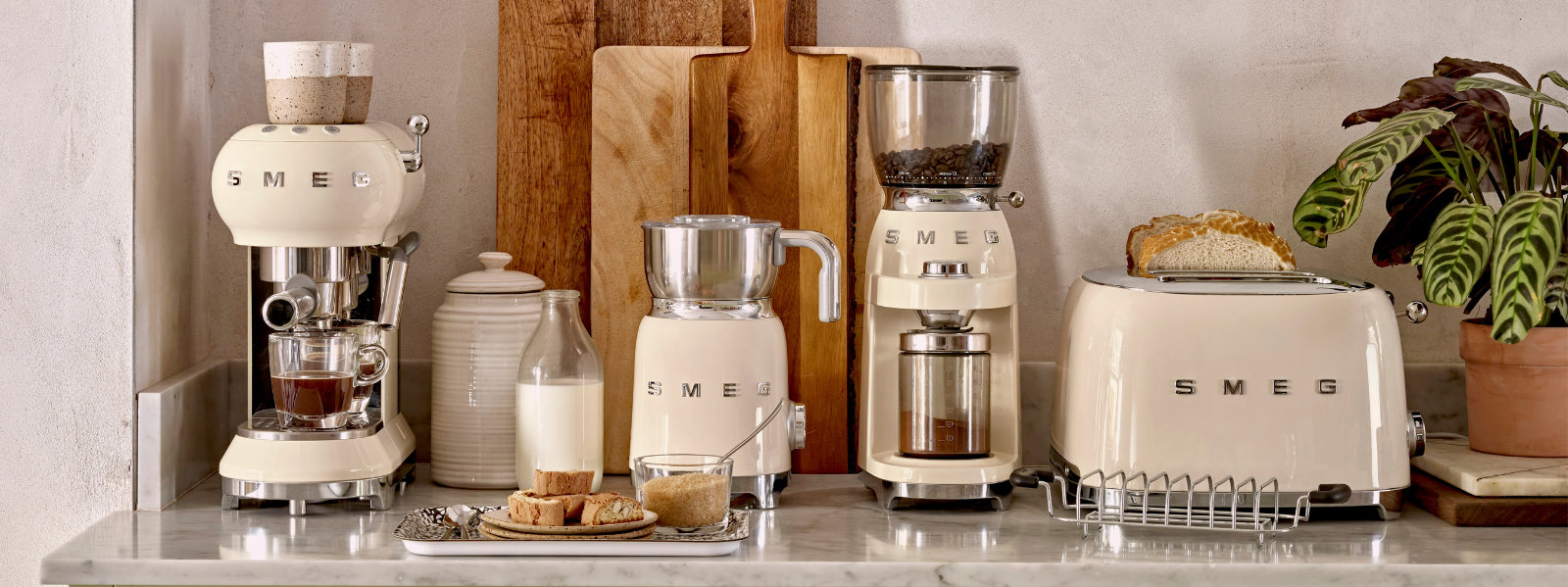 Smeg Image Hero