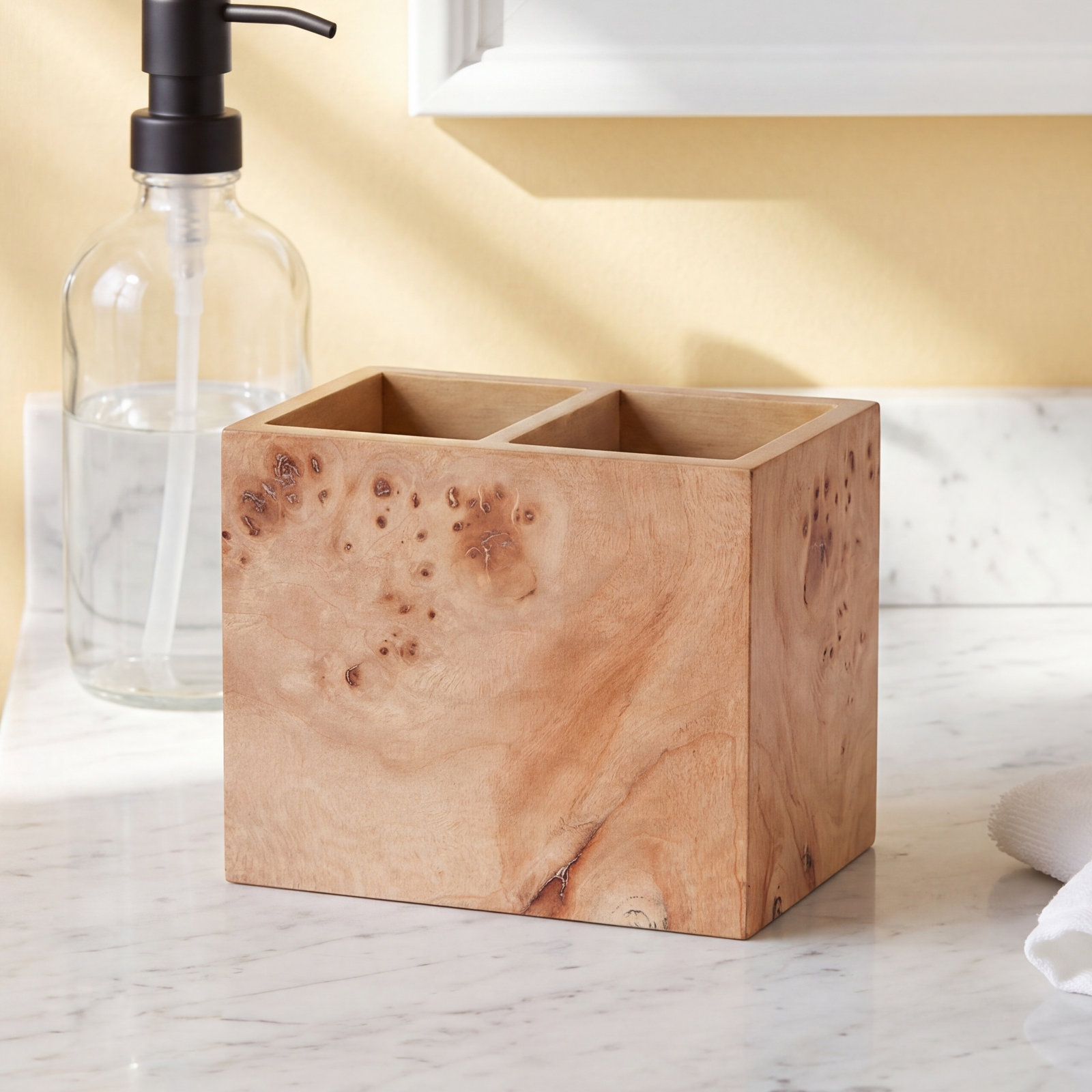 Duras Wood Toothbrush Holder