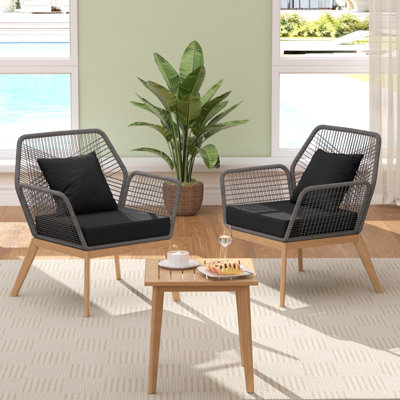 Fauteuil moderne en corde tissée avec table basse en chêne rouge