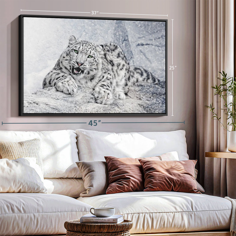 Impression sur toile Snow Leopard In Blizzard, H 25 po x l 37 po