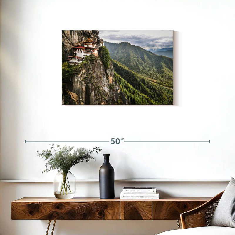 Temple bouddhiste Adella Paro Taktsang, H 20 po x l 30 po
