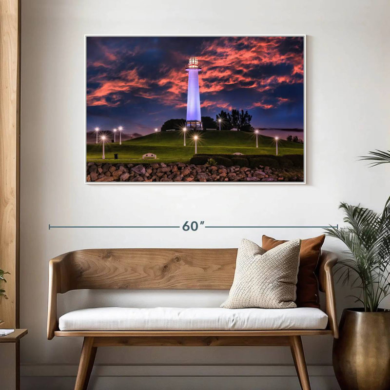 Phare de Long Beach, 46 po x 31 po, Cadre flottant blanc