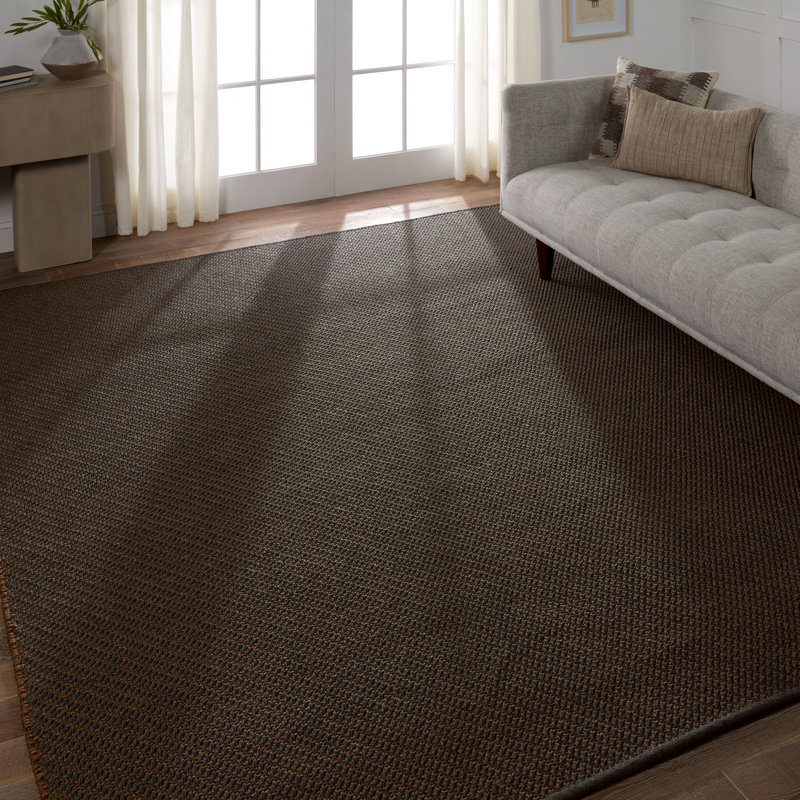 Area Rug in Black, Rectangle 2' x 3'