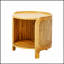 Table basse ronde pivotante moderne en rotin avec rangement dissimulé, idéale pour les espaces de vie élégants et fonctionnels.