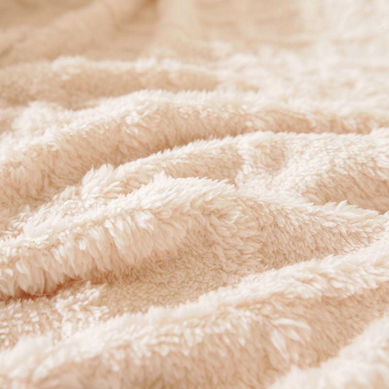 Lightweight and Soft All-Season Throw Blanket, for Chair, Sofa, and Bed, 70cm x 100cm, Brown
