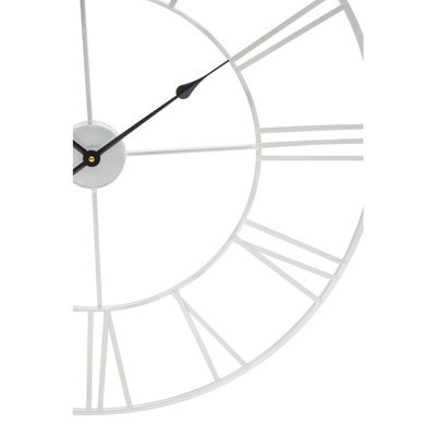 Ezzie Metal Wall Clock