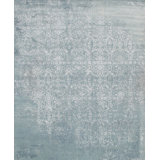 Geometric Area Rug in Gray