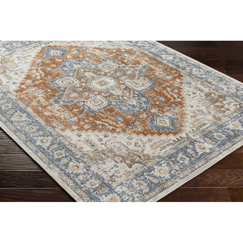 Tapis oriental en polyester tissé à la machine bleu foncé / rouille Bejarano Kirklin, Rectangle 5 pi 3 po x 7 pi