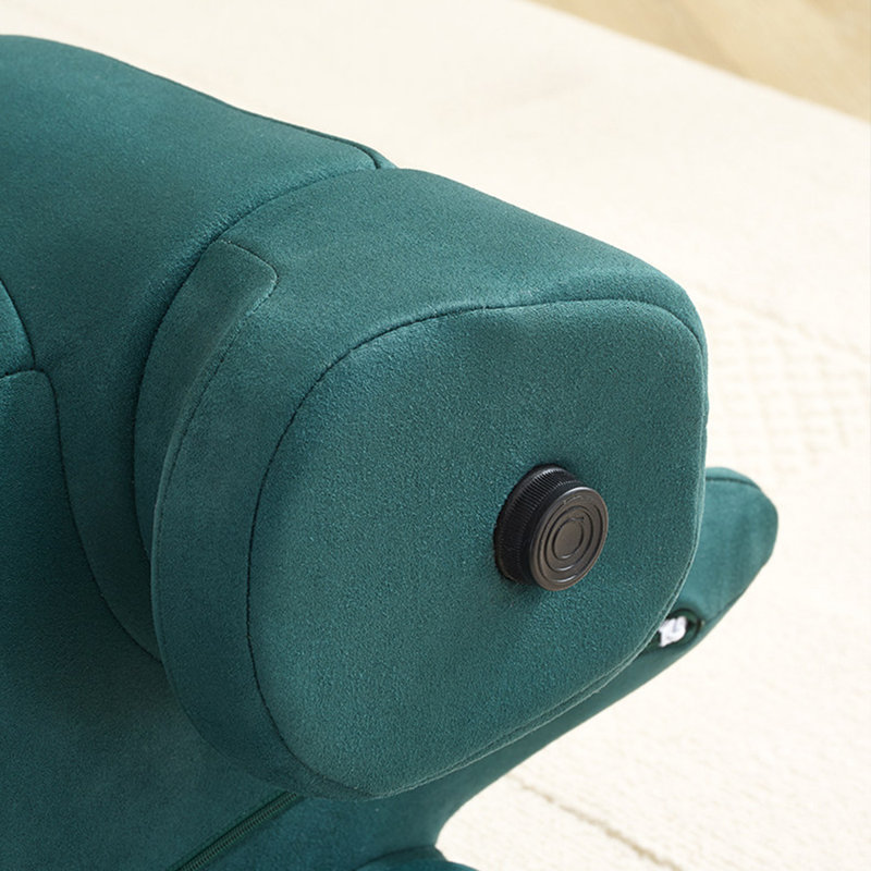 Polyester vert forme libre + objet décoratif en acier