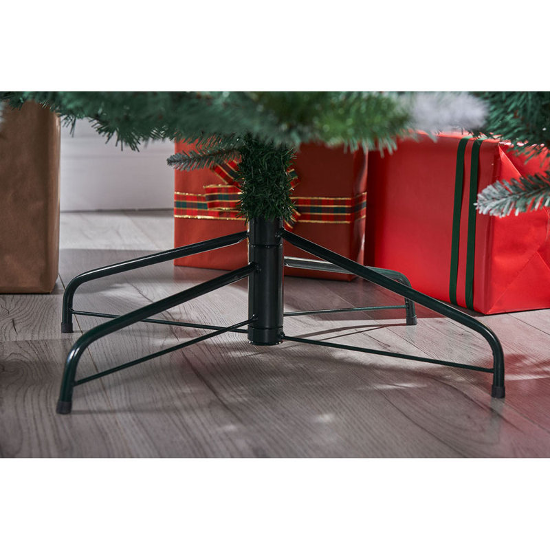 Green Realistic Pine Christmas Tree, 6' H