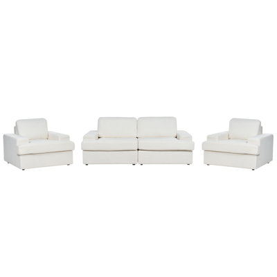 Quantravious 3 - Piece Living Room Set