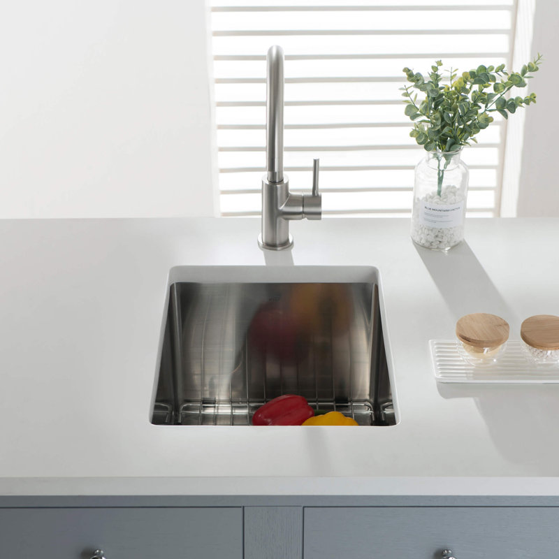 Évier de cuisine encastré à la main L 14 po x l 18 po