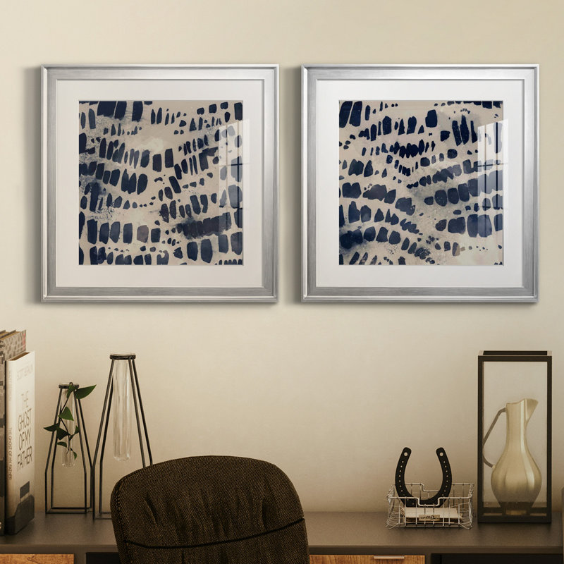 Indigo Markings I - Ensemble de 2 reproductions d'art encadrées, H 22,5 po x l 45 po, Impression encadrée avec passe-partout