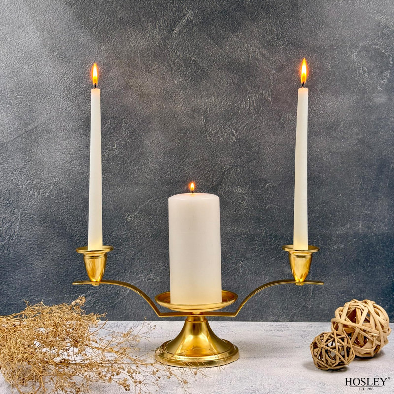 Ensemble de porte-bougies en métal doré Hosley pour mariage. Centre Unity avec deux porte-bougies effilés