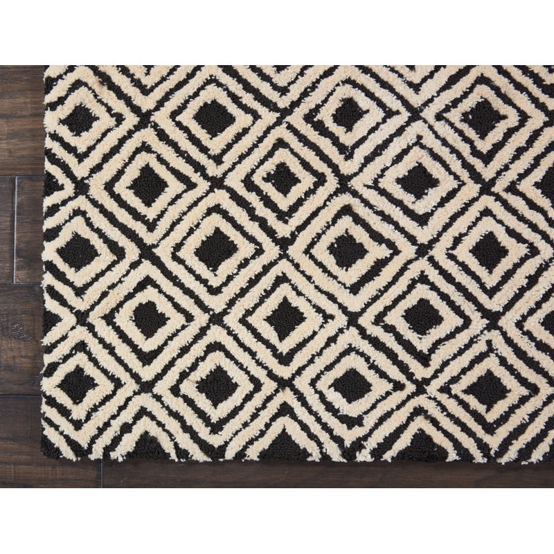 Chism Geometric Indoor Rug, Rectangle 5'3" x 7'4"