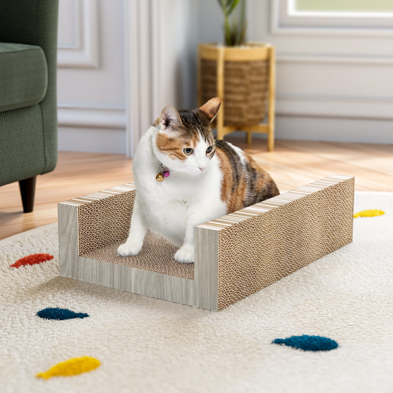 Cadavid Scratching Post