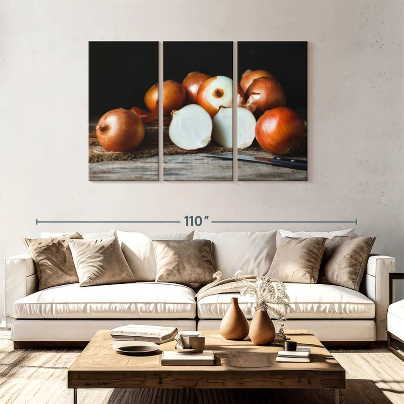 Yarlin Onions, 48" H x 74" W