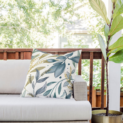 Gyaneshwari Dave | Coussin Pineconesream Winter Hues