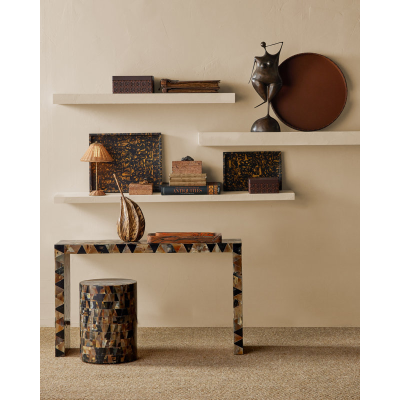 Brayden Round Tray