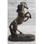 Sculpture de cheval en bronze