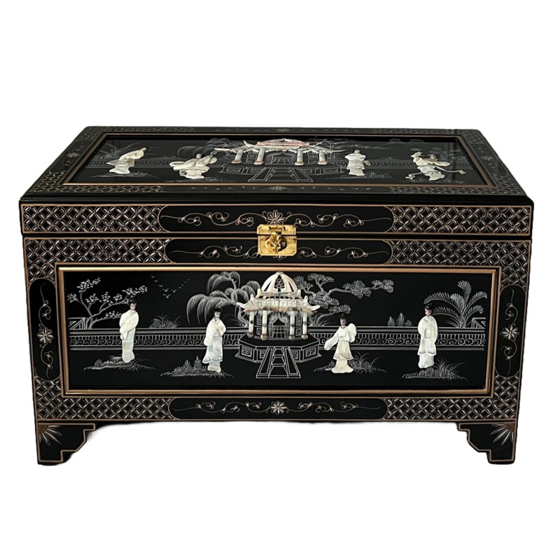 Accent Trunk