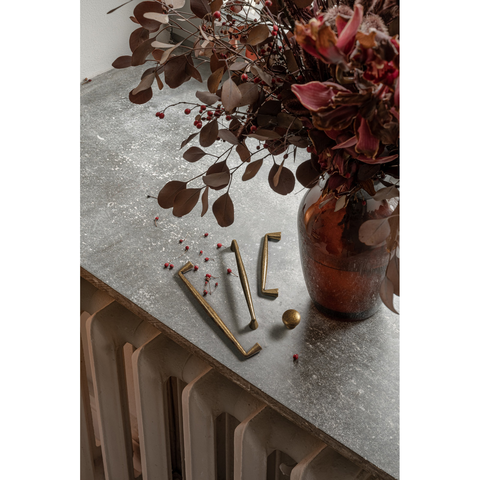 Center Bar Cabinet Pull Multipack, Antique Brass, 3 3/4"