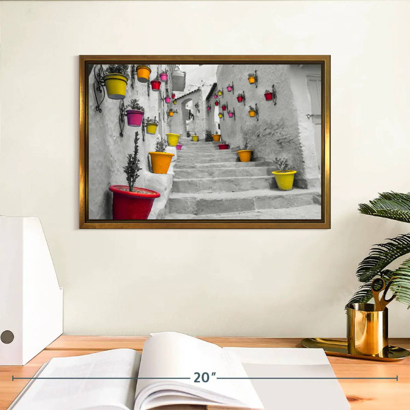 Escalier marocain Pop, Cadre flottant doré, 13 po x 9 po
