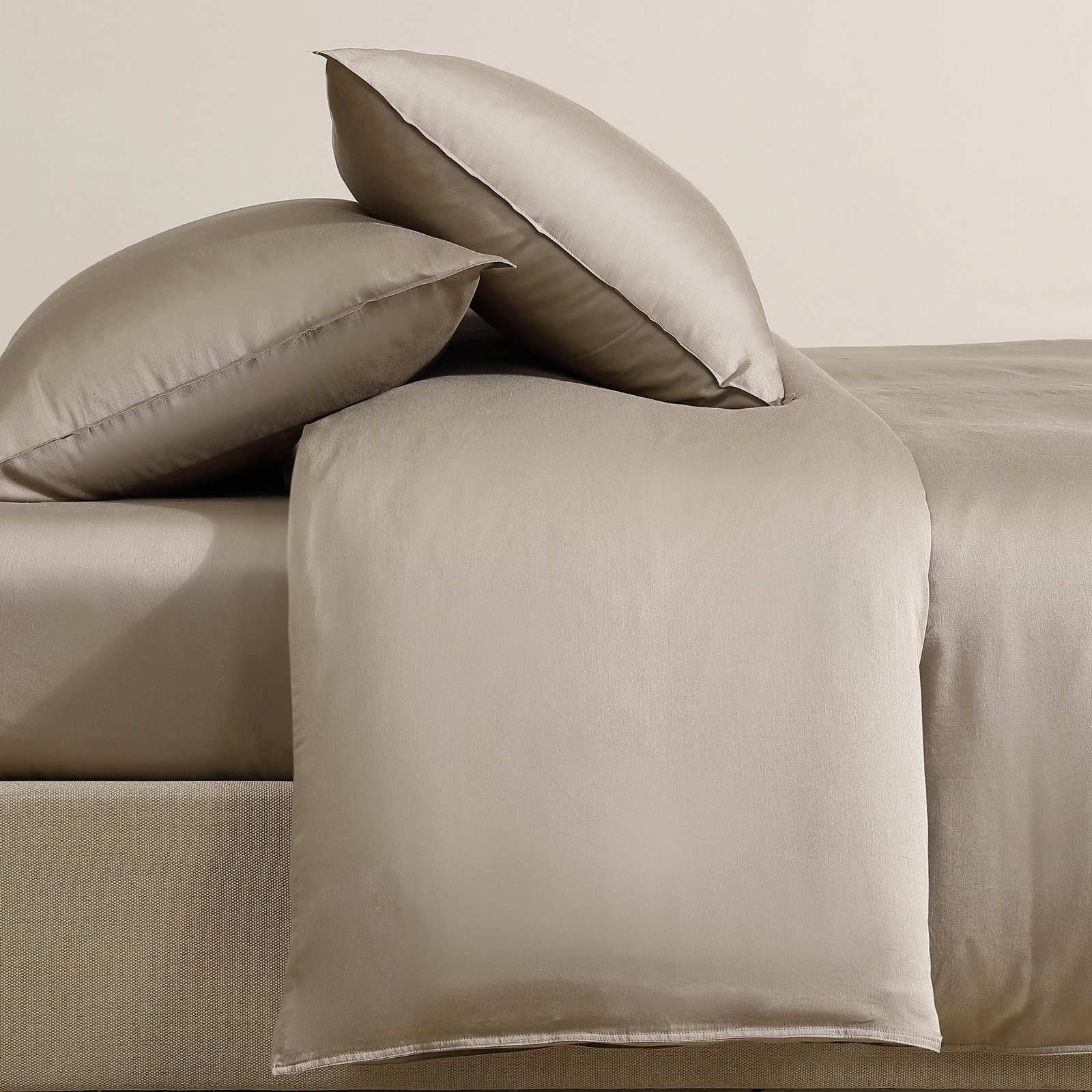Calvin Klein Organic Earth Solid Cotton Duvet Cover Set, Light Brown, Queen Duvet Cover + 2 Standard Shams