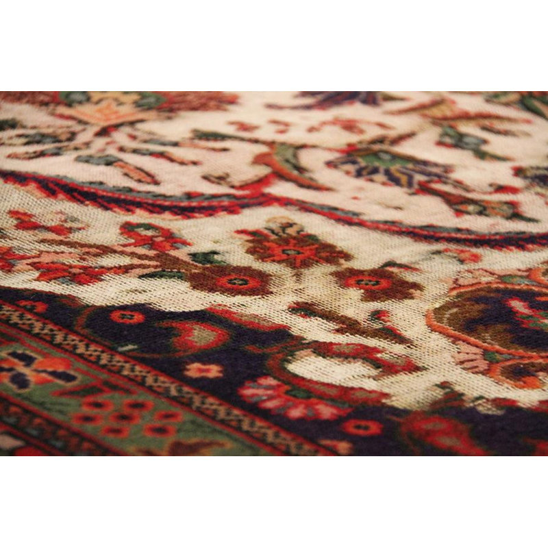 Volodia Oriental Area Rug in Red