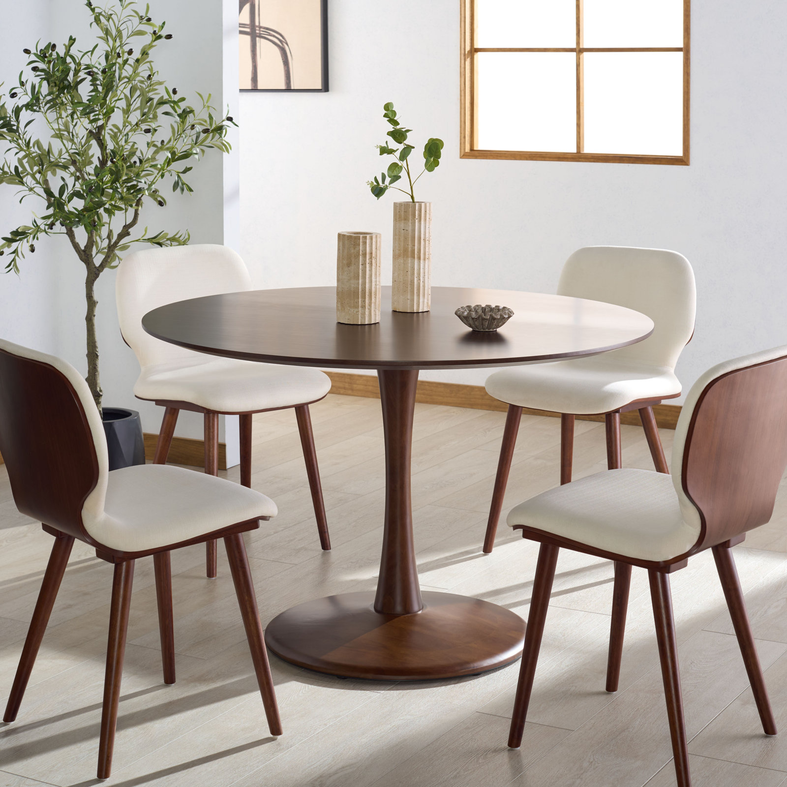 Hestia 47" Dining Table