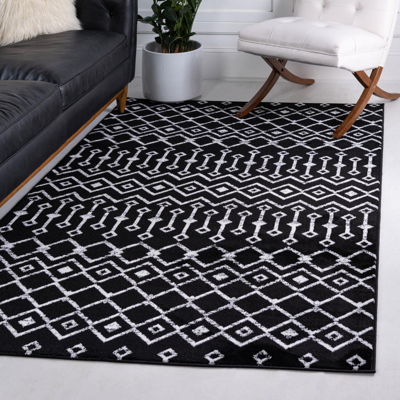 Tapis noir Selim, Rectangle 4 pi 1 po x 6 pi 1 po