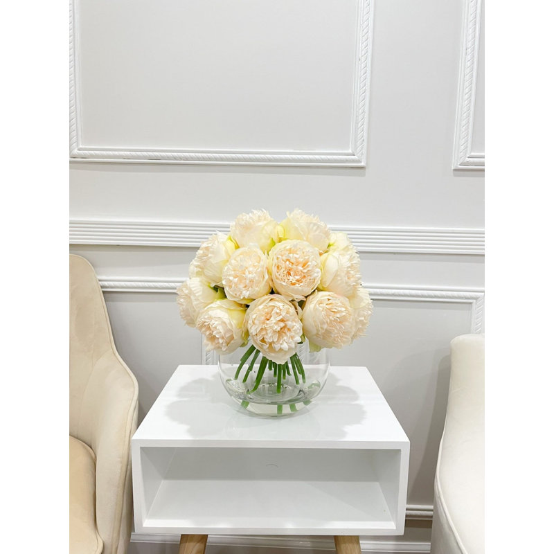 Arrangement artificiel de grandes pivoines, Crème, crème