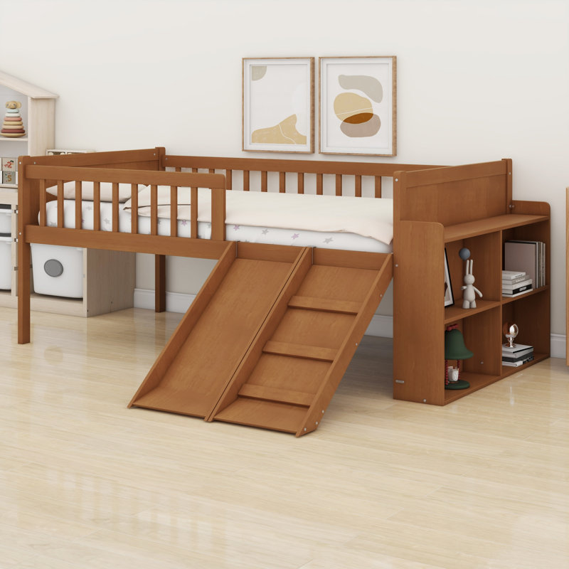 Structure de lit en bois pour enfants avec tablette de rangement intégrée, glissière et échelle, barrière de sécurité