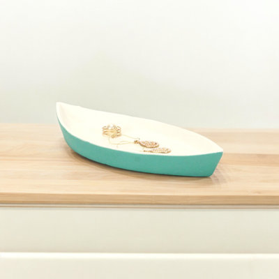 Saoirse Cast Iron Boat Dish