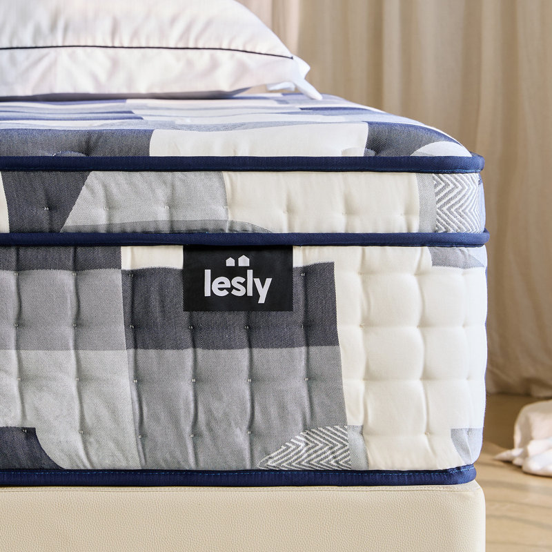 Matelas hybride en mousse viscoélastique rafraîchissante avec système de ressorts ensachés, conception Euro Top, support moyen ferme, très grand lit 12 po