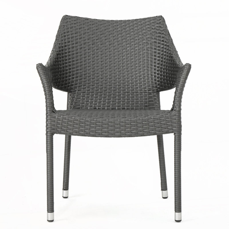 Chaise d'extérieur empilable en osier