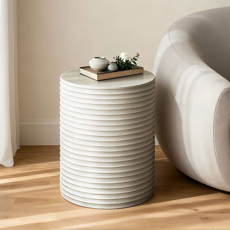 Aneiro Indoor/Outdoor Concrete End Table, White