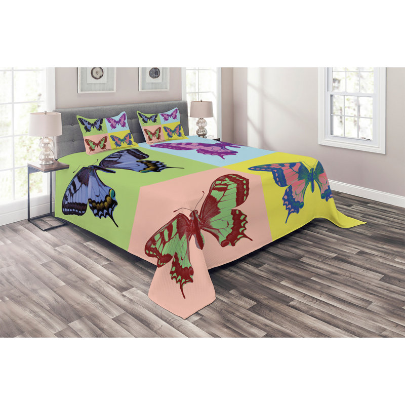 Farmhouse / Country Polyester Floral Coverlet