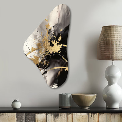 Eugenie - Abstract Boomerang Shape Assymterical Metal Wall Art