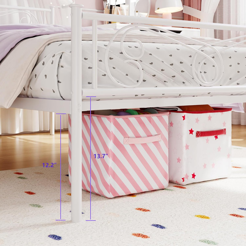 Structure de lit en métal avec tête et pied de lit, lit plateforme pour enfants, espace de rangement de 12 po, lattes en acier, sans sommier