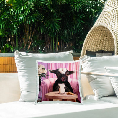 Coussin d'extérieur imprimé bébé chèvre sirotant par Lucia Heffernan