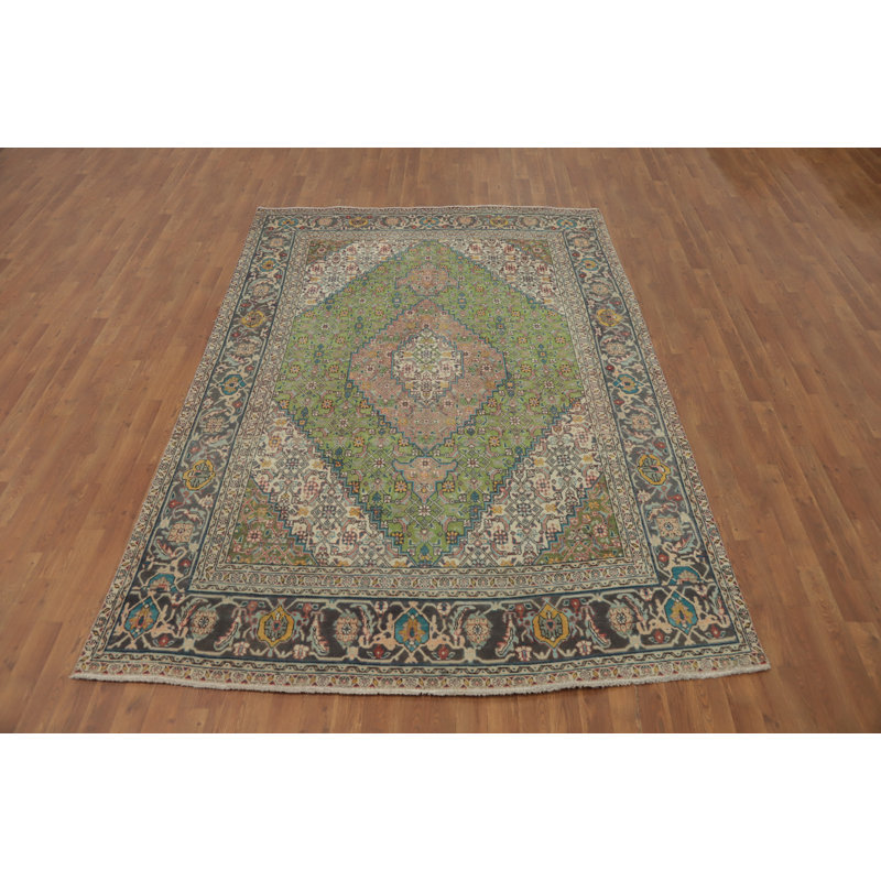 Tapis vert traditionnel 6 x 9