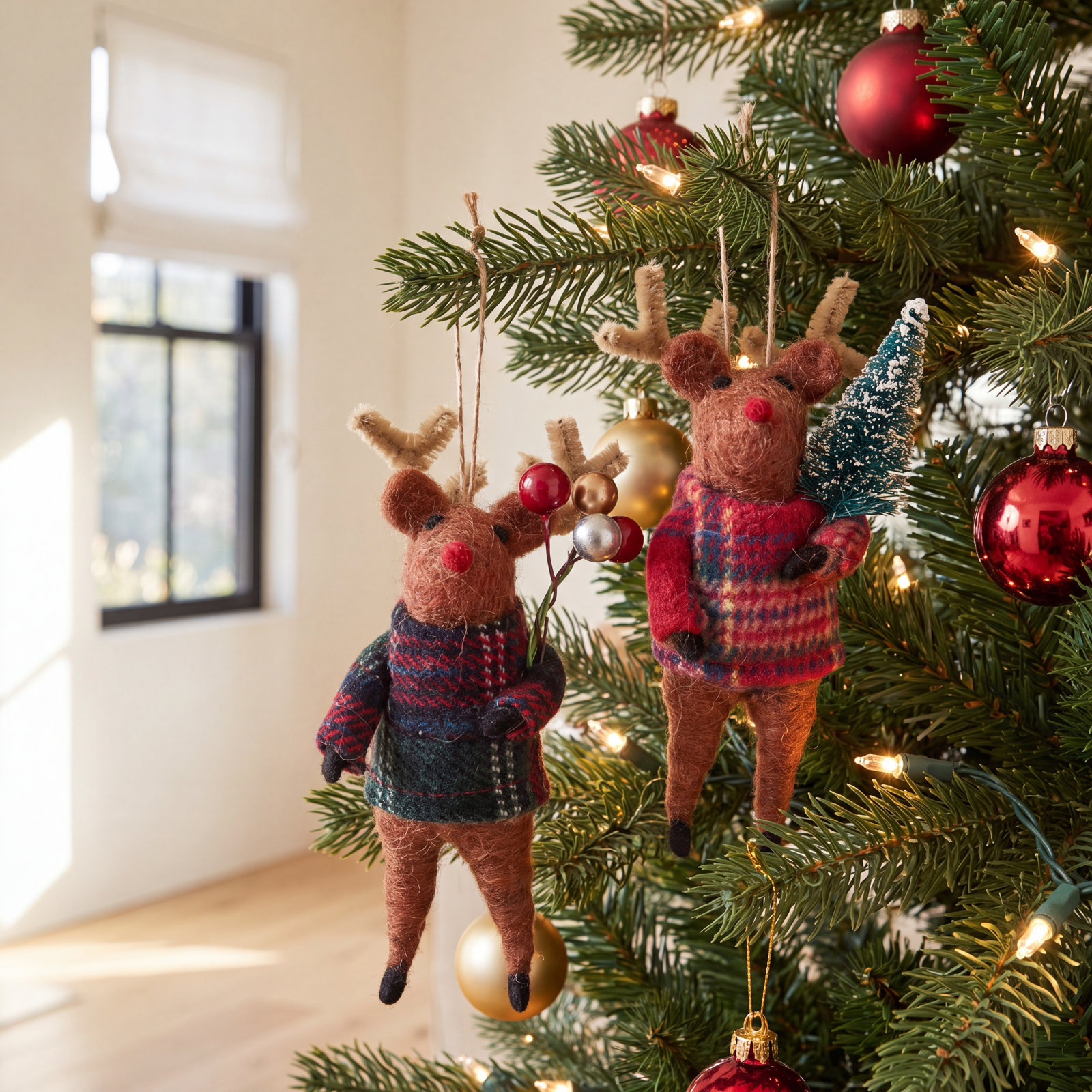 5" Hanging Figurine Ornament