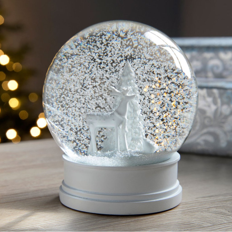 Christmas Snow Globe