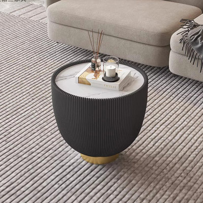 Table basse en forme de tasse