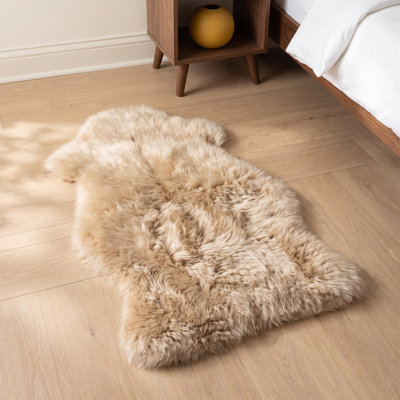 Stacey Sheepskin Rug