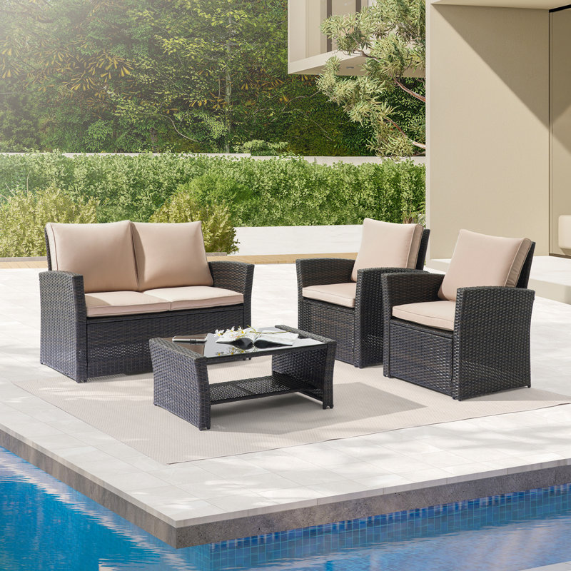 Ensemble de patio 4 pièces avec coussins Jermika, Brun, Sable